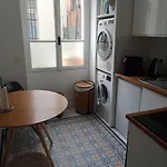 O 27 A 3 Min Du Palais De L'elysee Apartman Párizs
