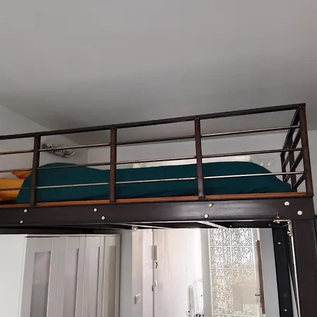 Apartment A 9 Min Du Palais De L'elysee, *